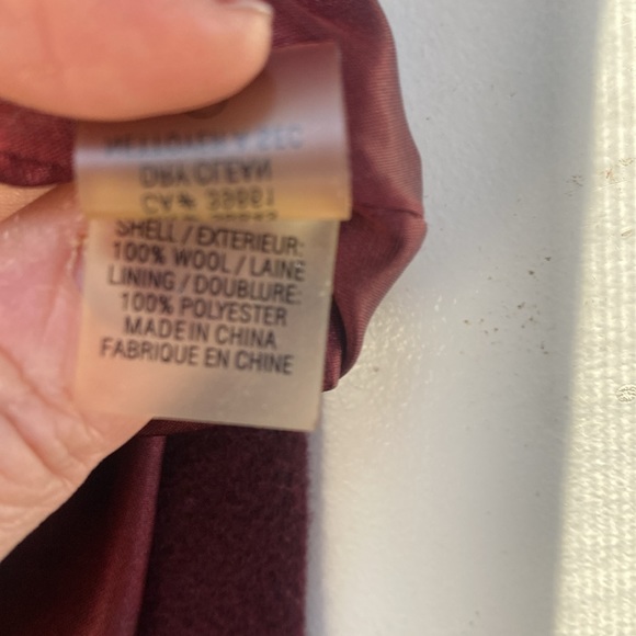 Elie Tahari burgundy hooded belted coat - Picture 6 of 8